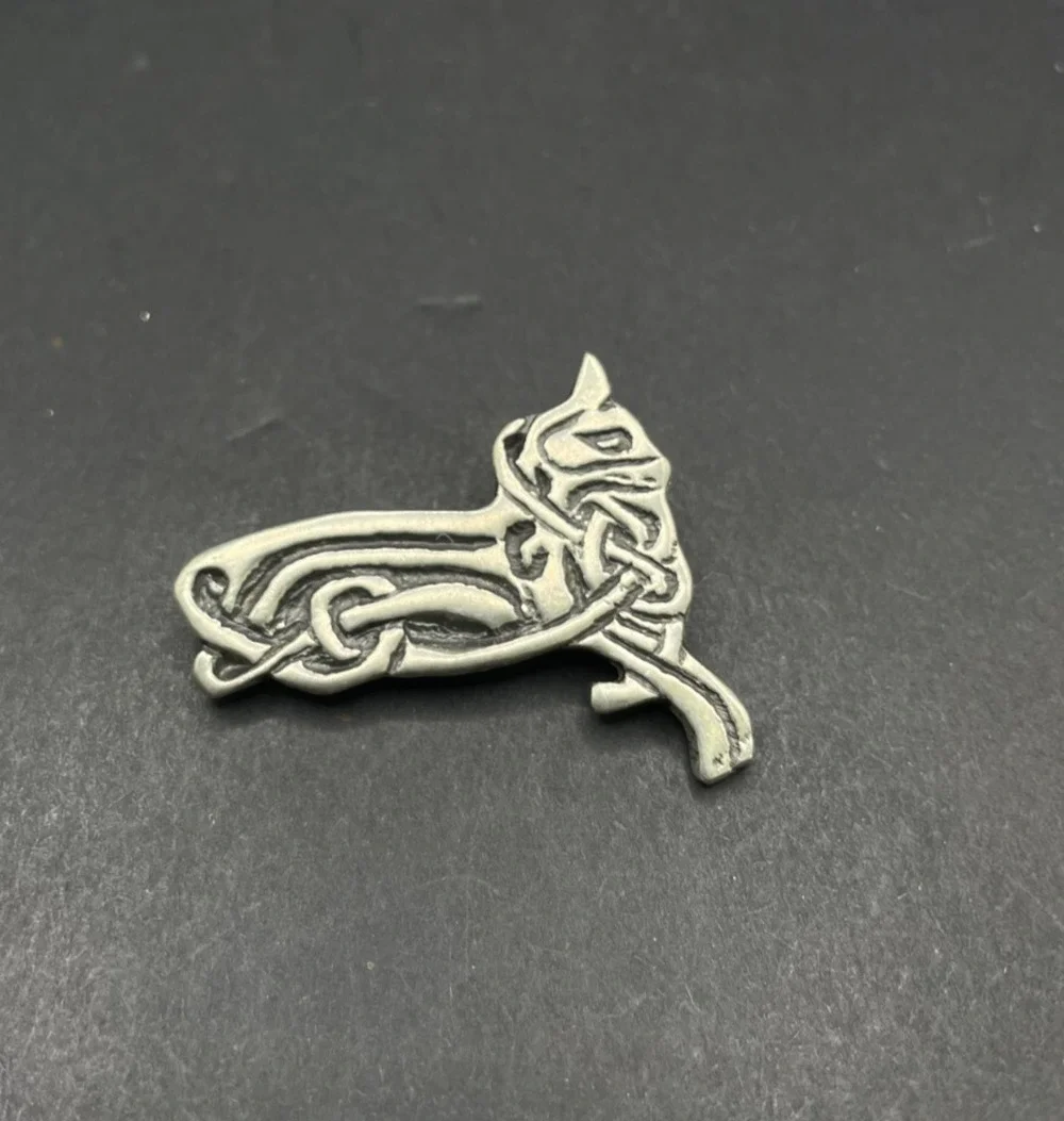 Vintage Signed Silver Tone Celtic Dog Artist Design Brooch Pin